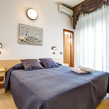 Hotel Villa Dei Gerani Rimini Exteriér fotografie