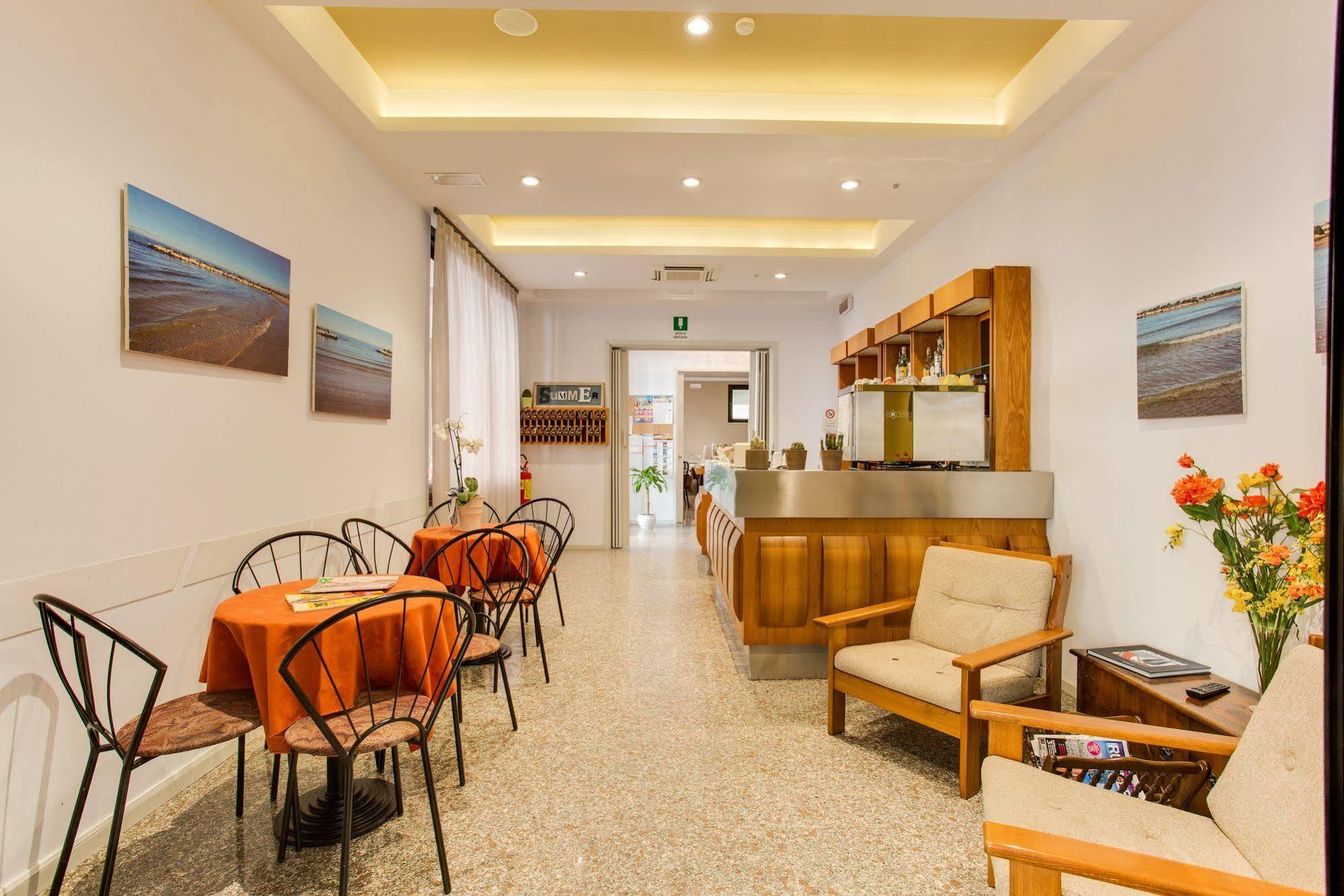 Hotel Villa Dei Gerani Rimini Exteriér fotografie