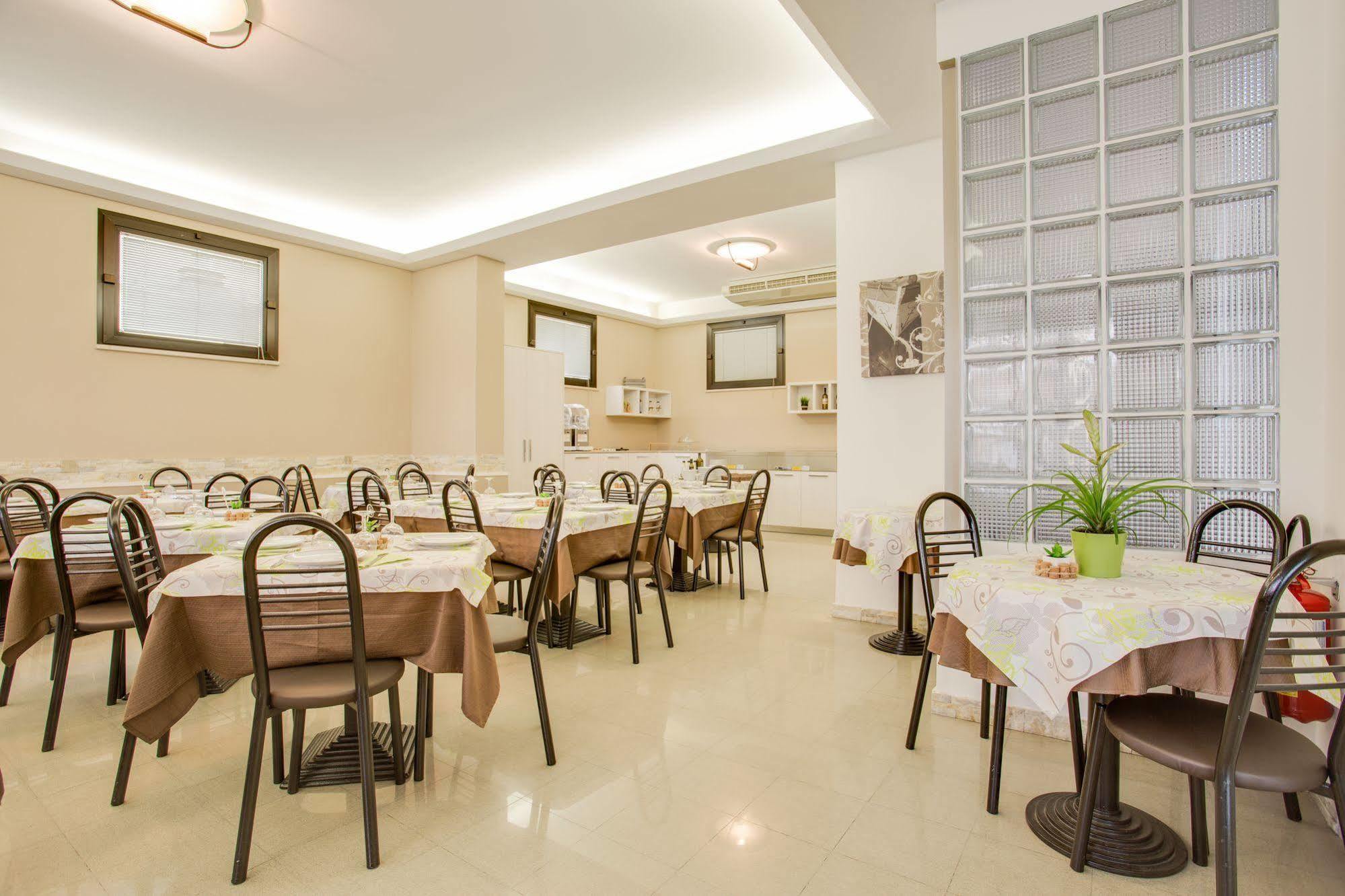 Hotel Villa Dei Gerani Rimini Exteriér fotografie