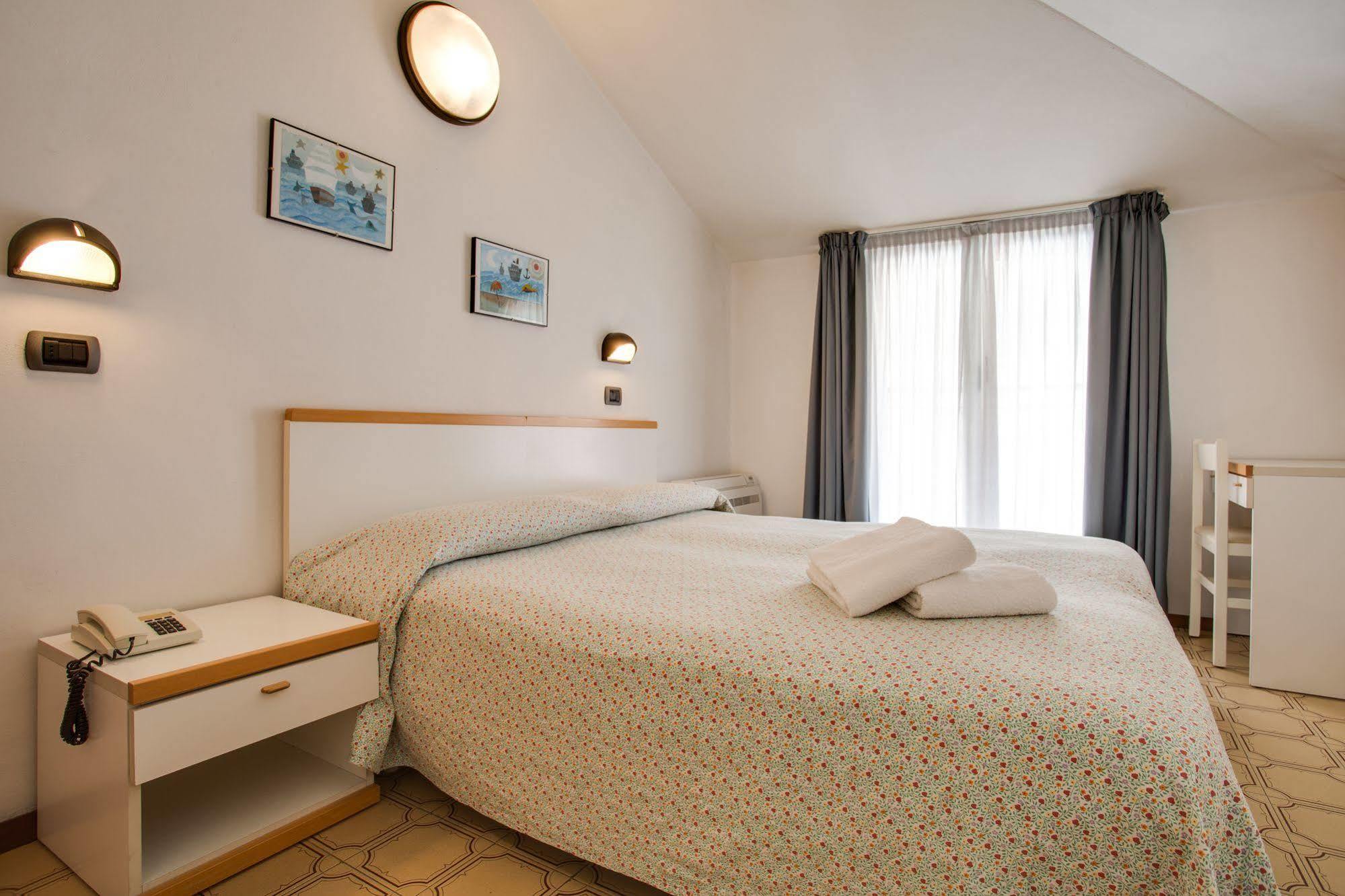 Hotel Villa Dei Gerani Rimini Exteriér fotografie